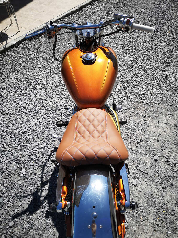 selle moto simili et losanges