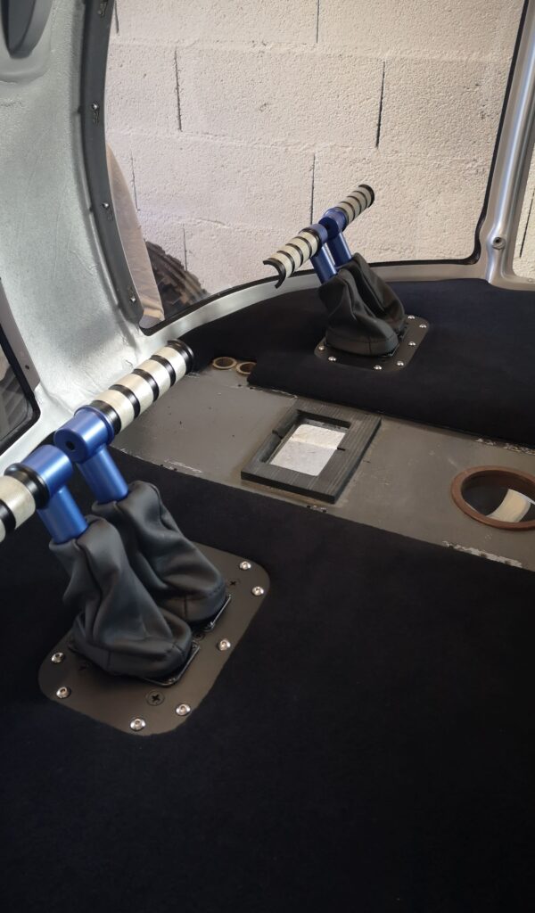 soufflet en cuir commandes helicoptere